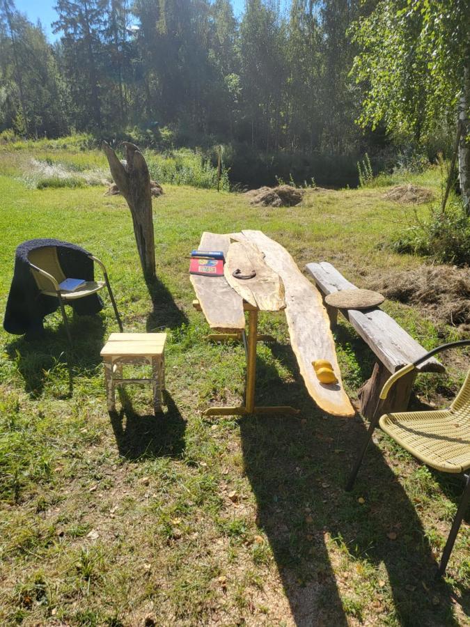 Baltas Raganinas Pirts Villa Sabile Kültér fotó